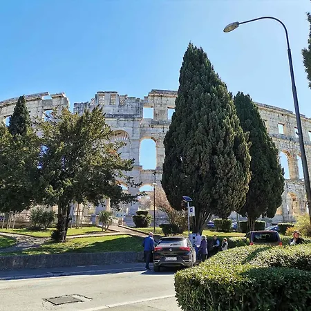 In - Istrien 38416 Ferienhaus Pula